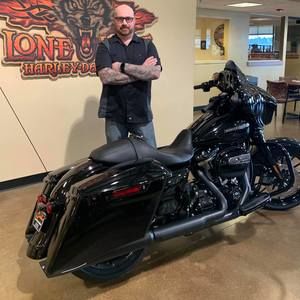 Meet your Posher, Edward